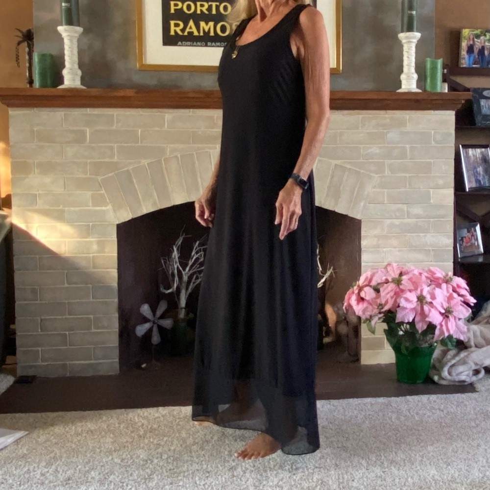 Long, sleeveless, maxi dress, size large.